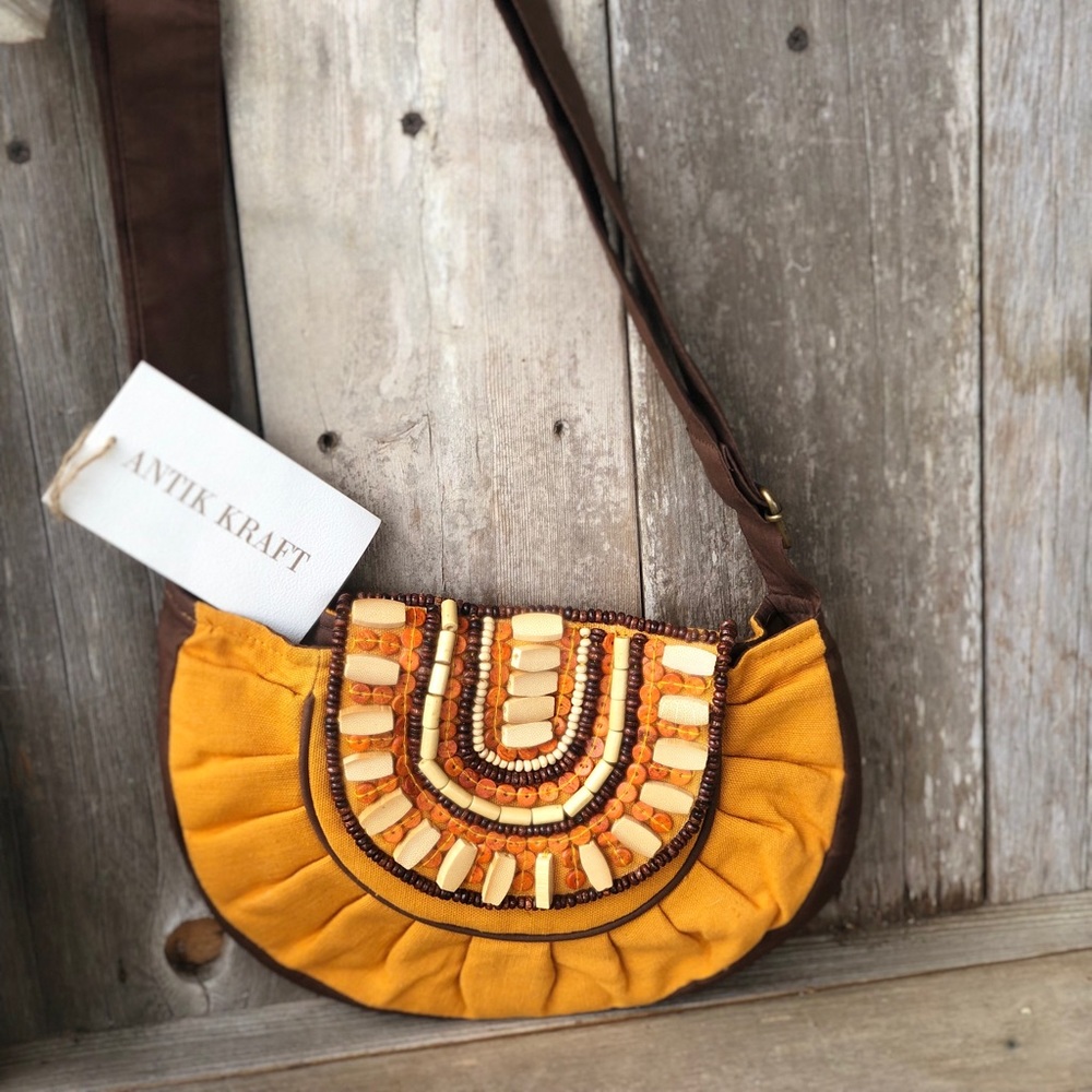Antik Kraft Crossbody Purse